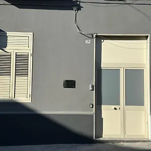 https://holiday-house-fifteen.sicilyhotelsitaly.net