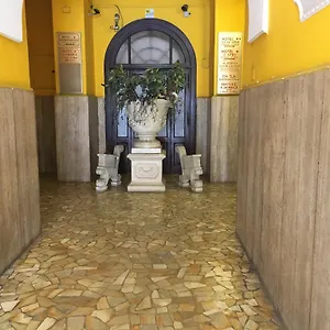 Wonderful In Pensión Roma