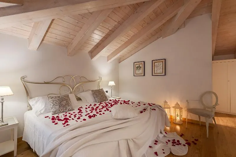 ** Guest house Gallery Room Verona Italy